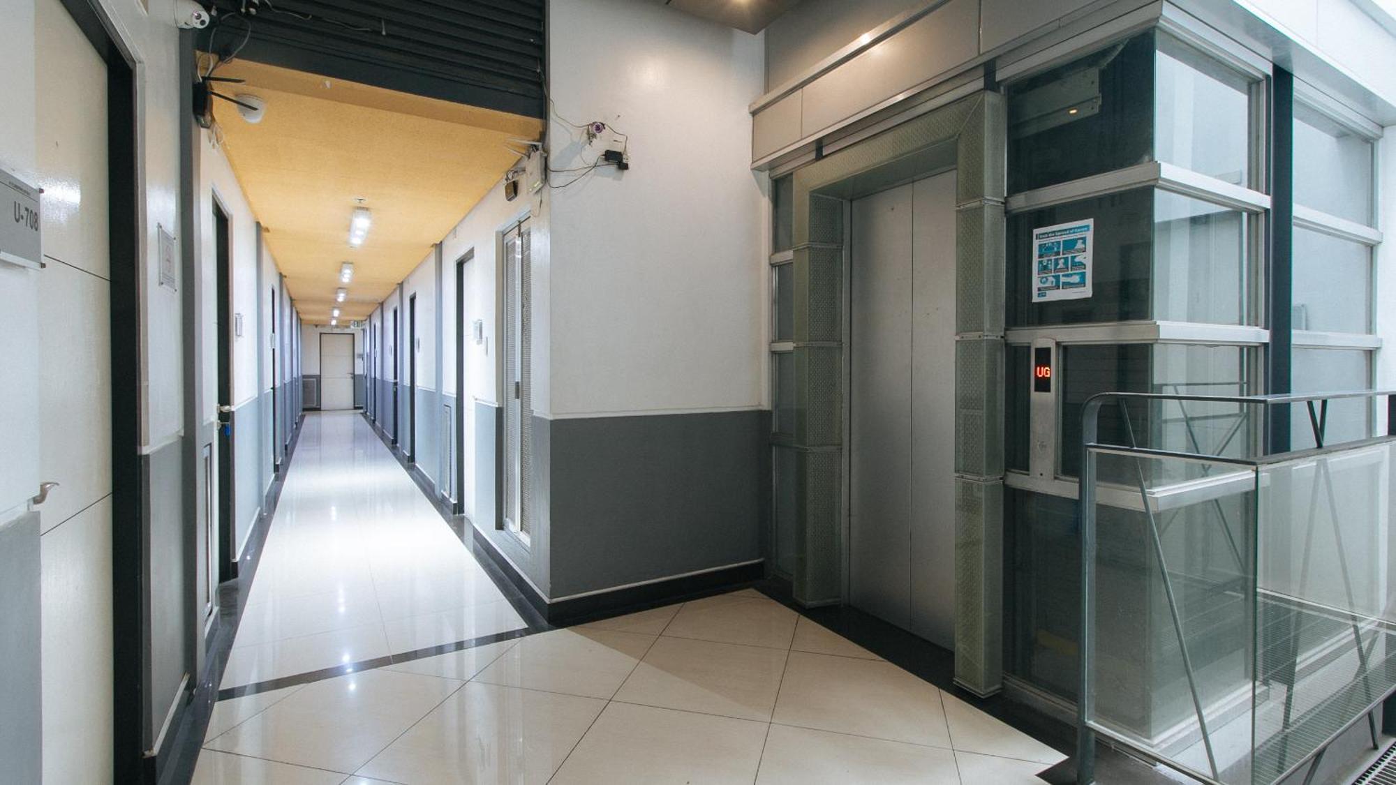 Reddoorz Plus At Banawe Quezon City Ngoại thất bức ảnh