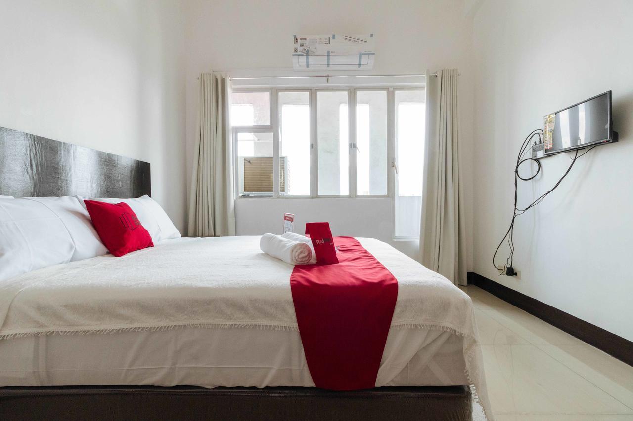 Reddoorz Plus At Banawe Quezon City Ngoại thất bức ảnh